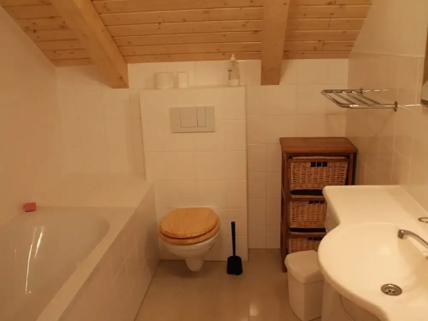 Detached Home With Fireplace Nearby Flemish Coast