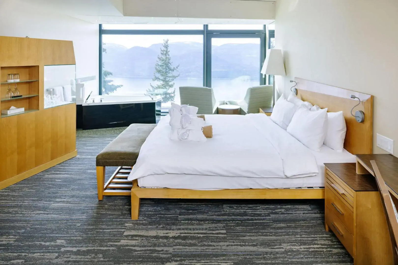 Sparkling Hill Resort