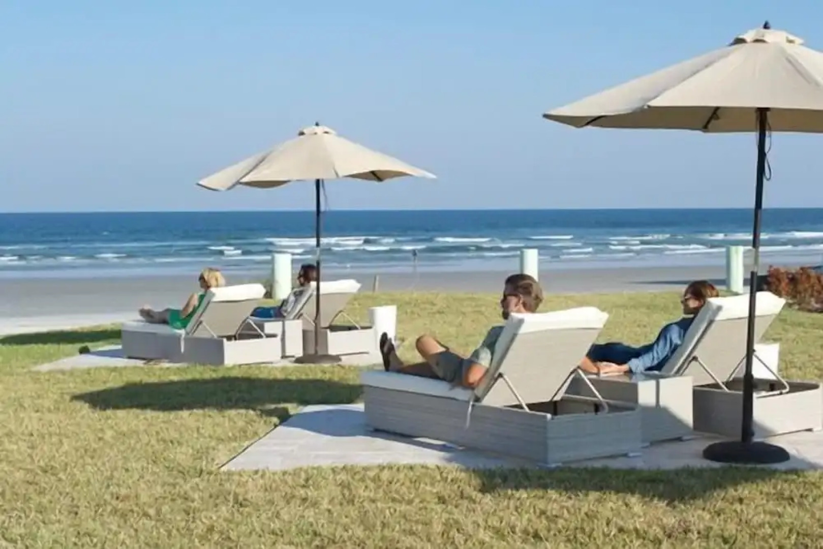 The Salty Mermaid Oceanfront Hotel