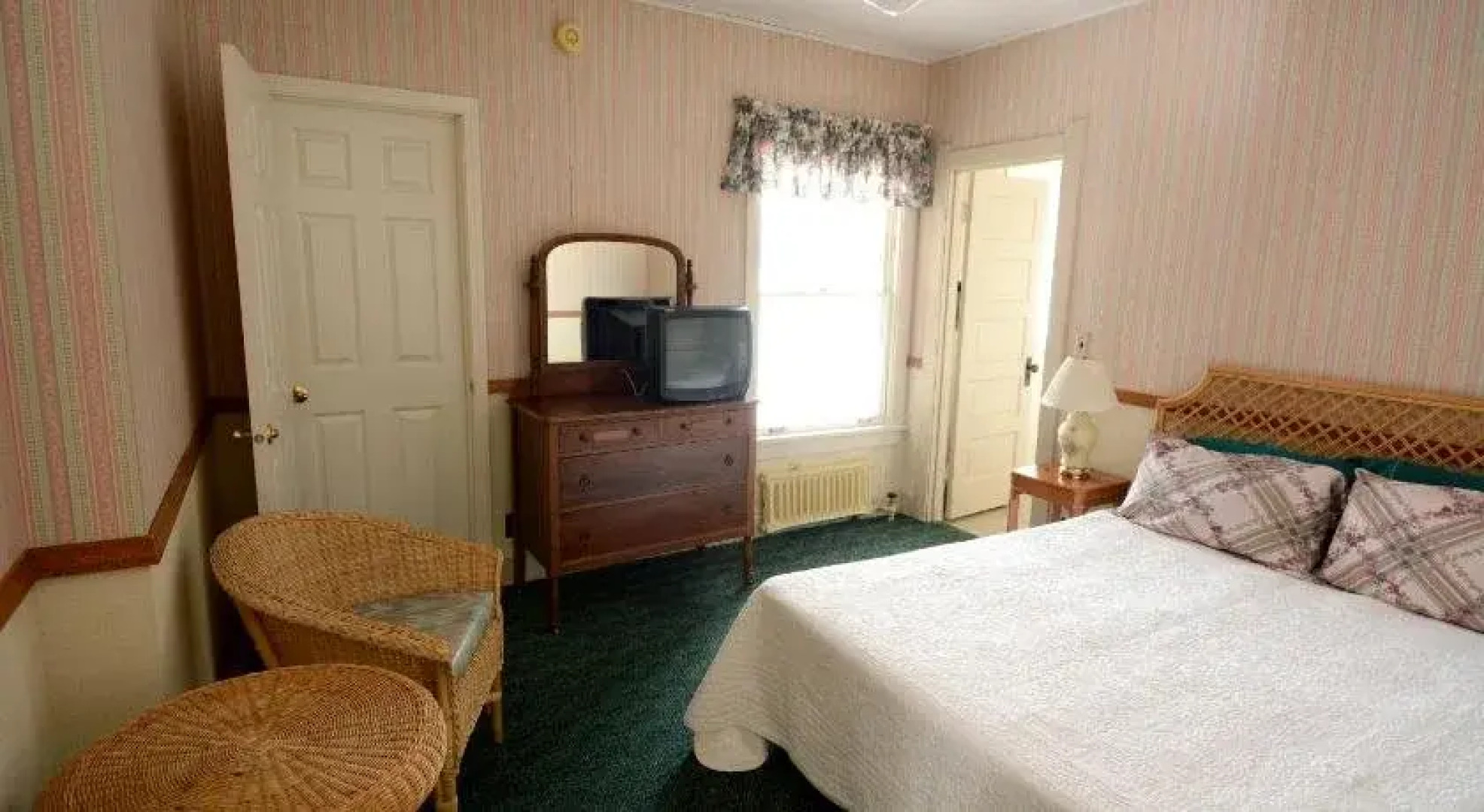 Alpine Resort & Golf