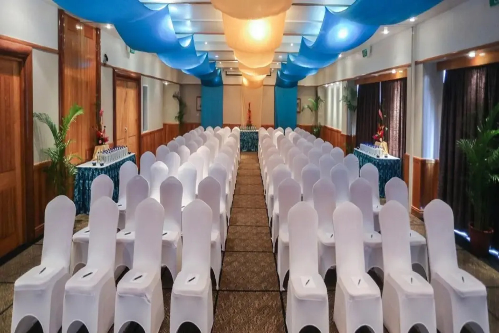 OUTRIGGER Fiji Beach Resort