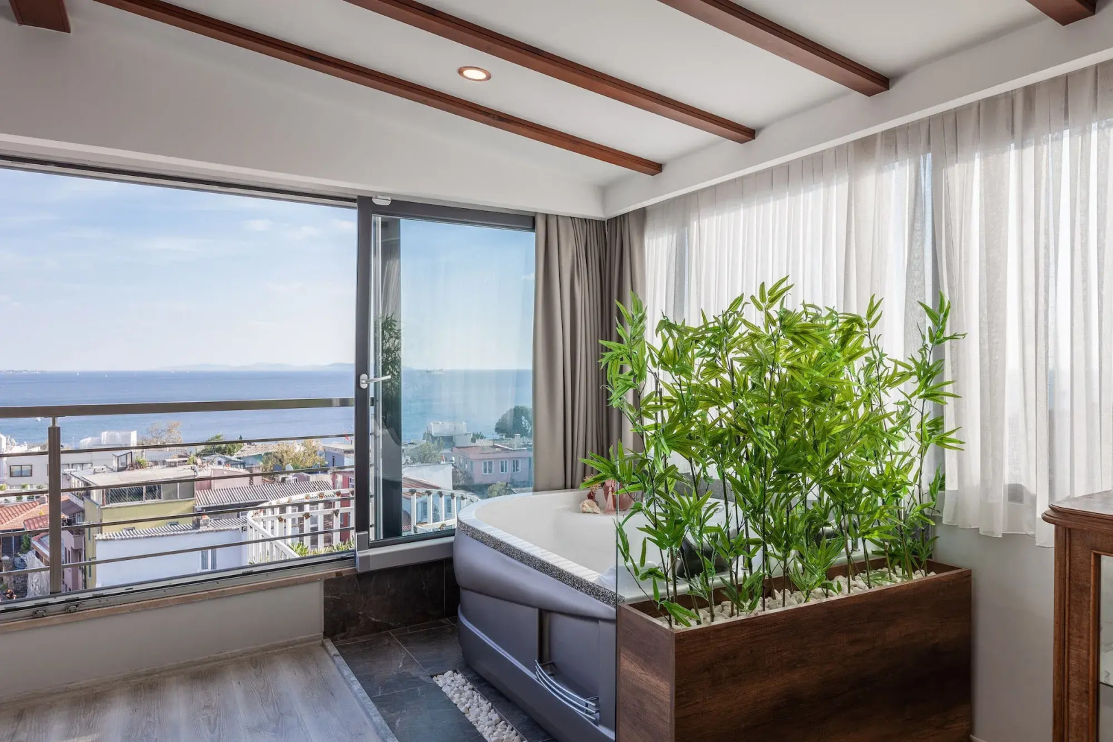 Romantic Hotel Istanbul