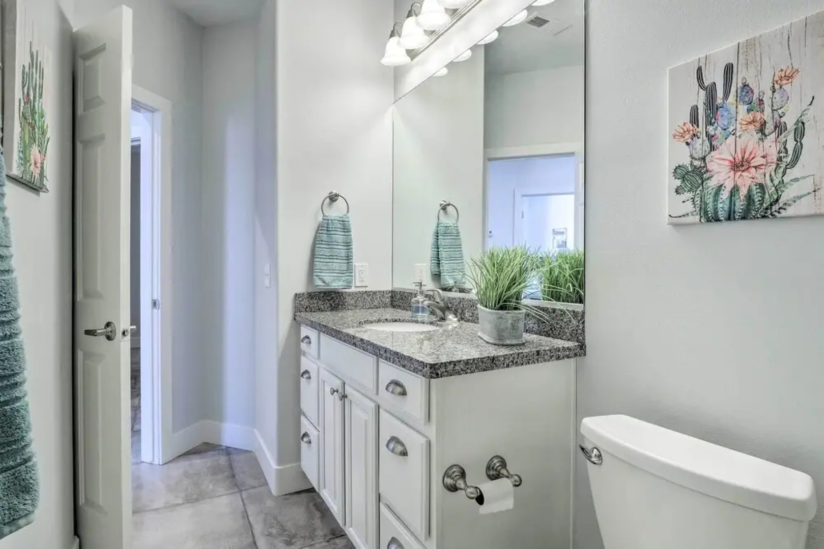 Dtwn Mesquite Condo w/ Resort Pool: Golf & Gamble!