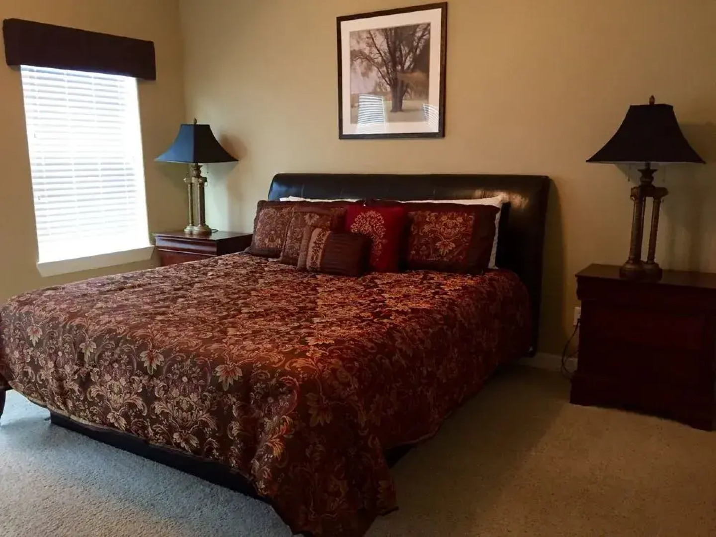 Southern Empress Lakeside Condominiums