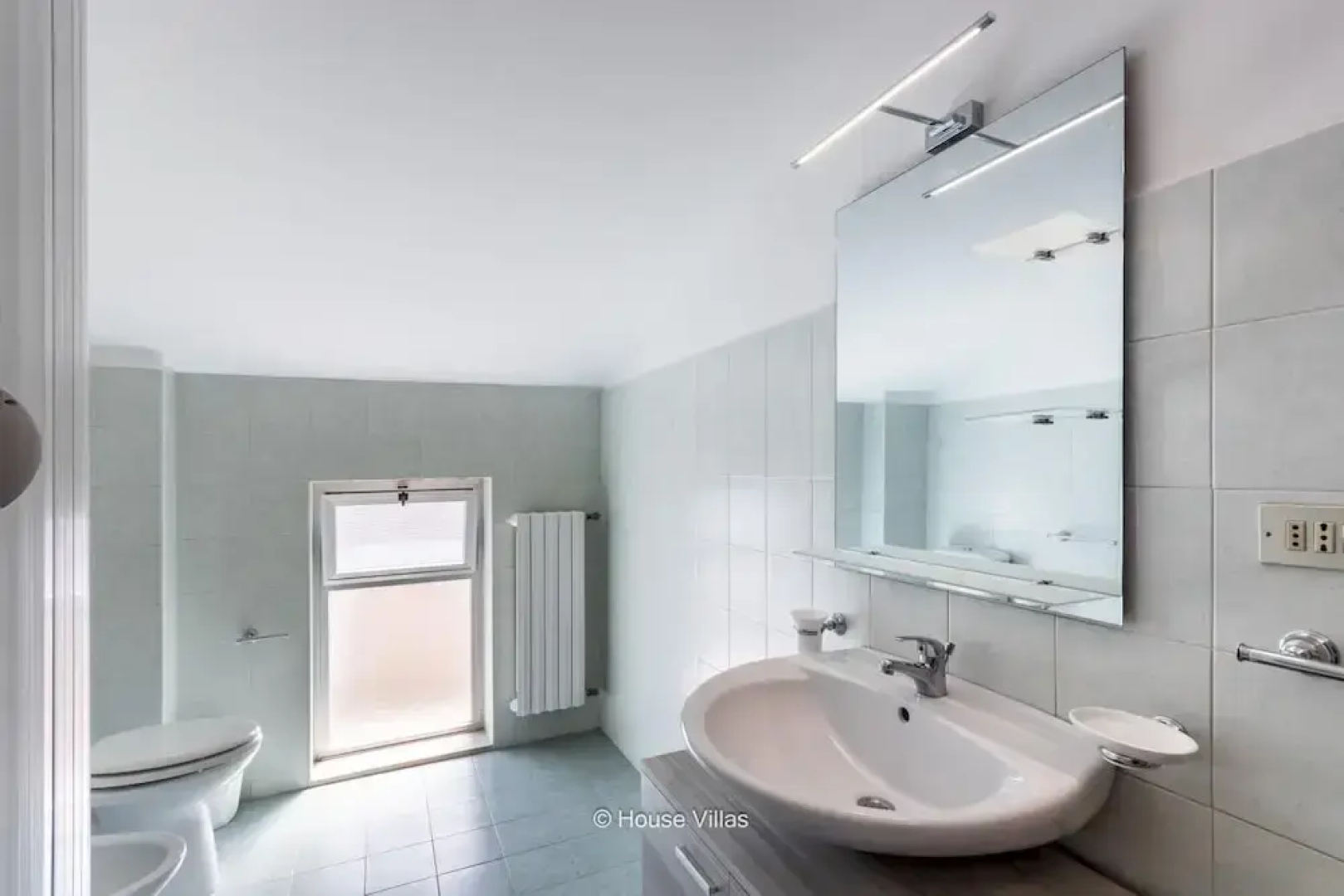 House Villas - Orchid Apartment