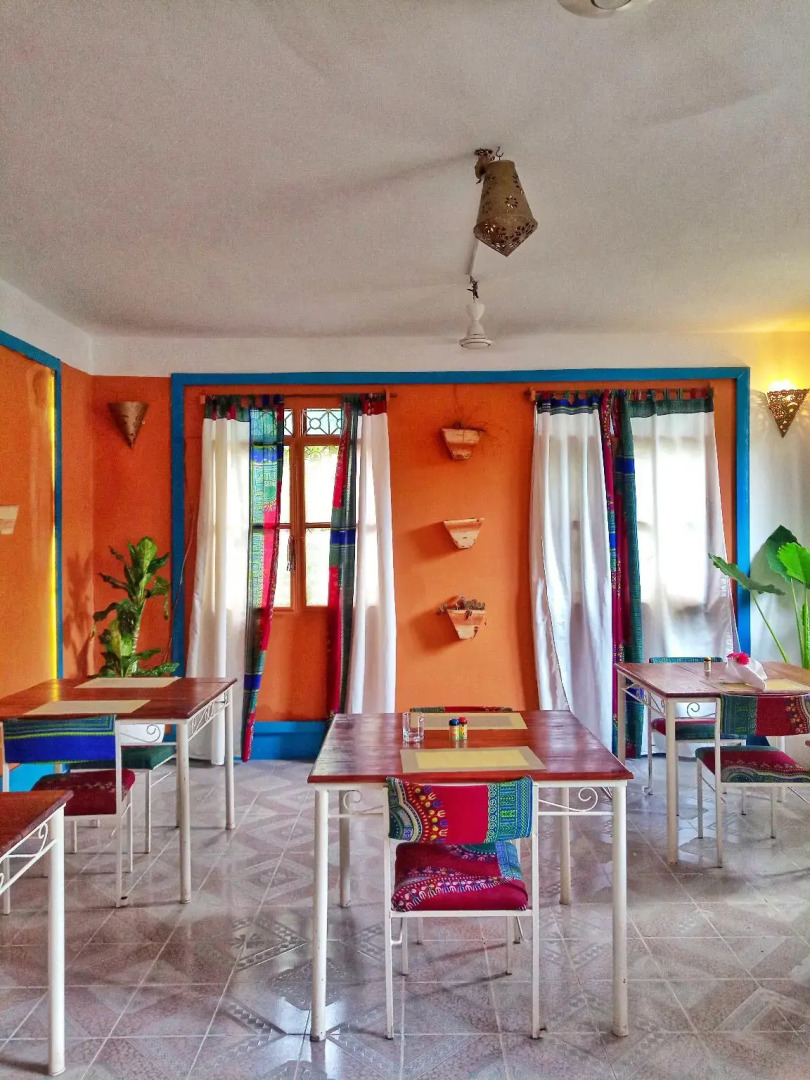 Zanzibar Airport Palace