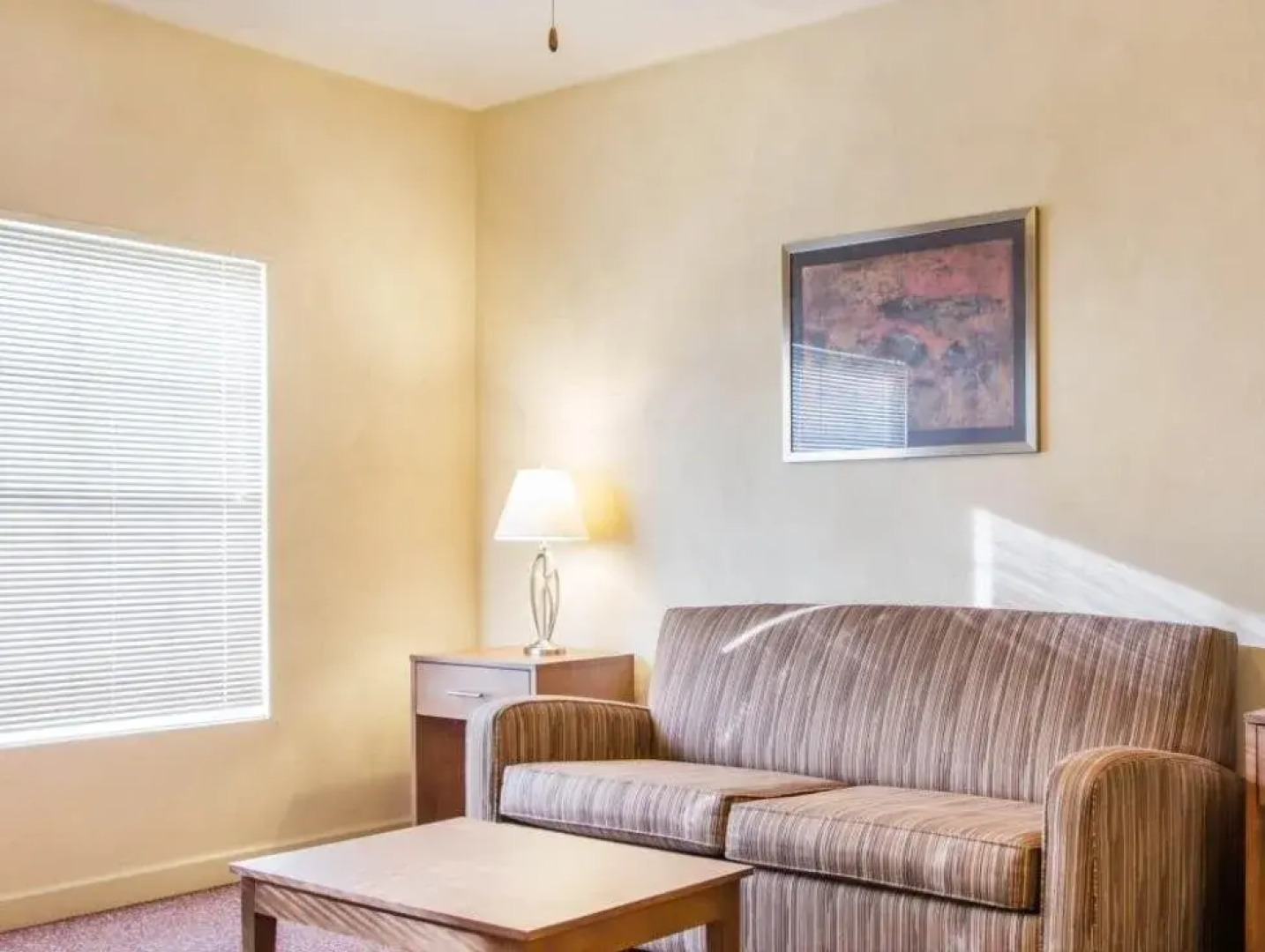 O'Fallon Suites Hotel