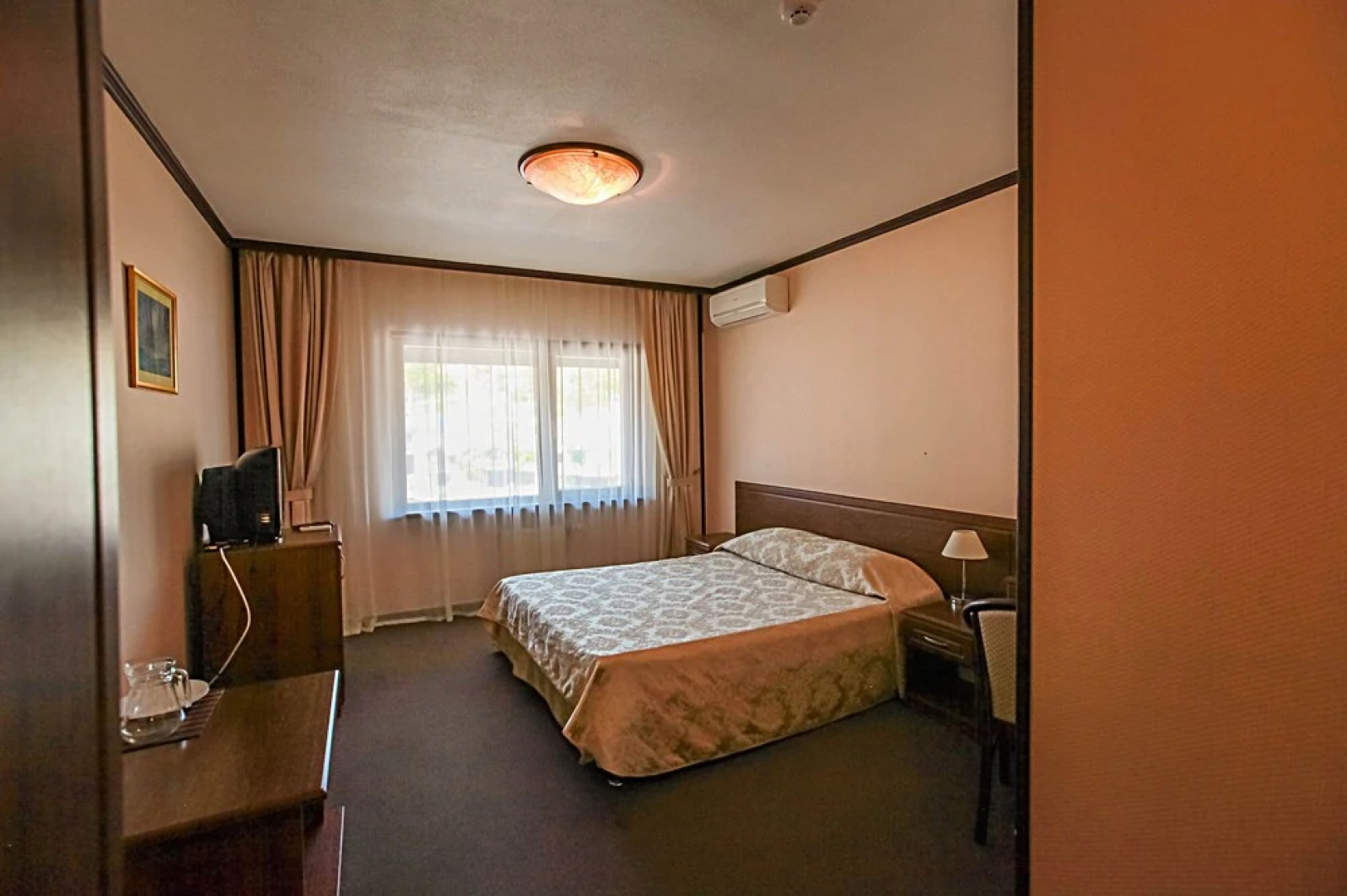 Hotel Genrih-I