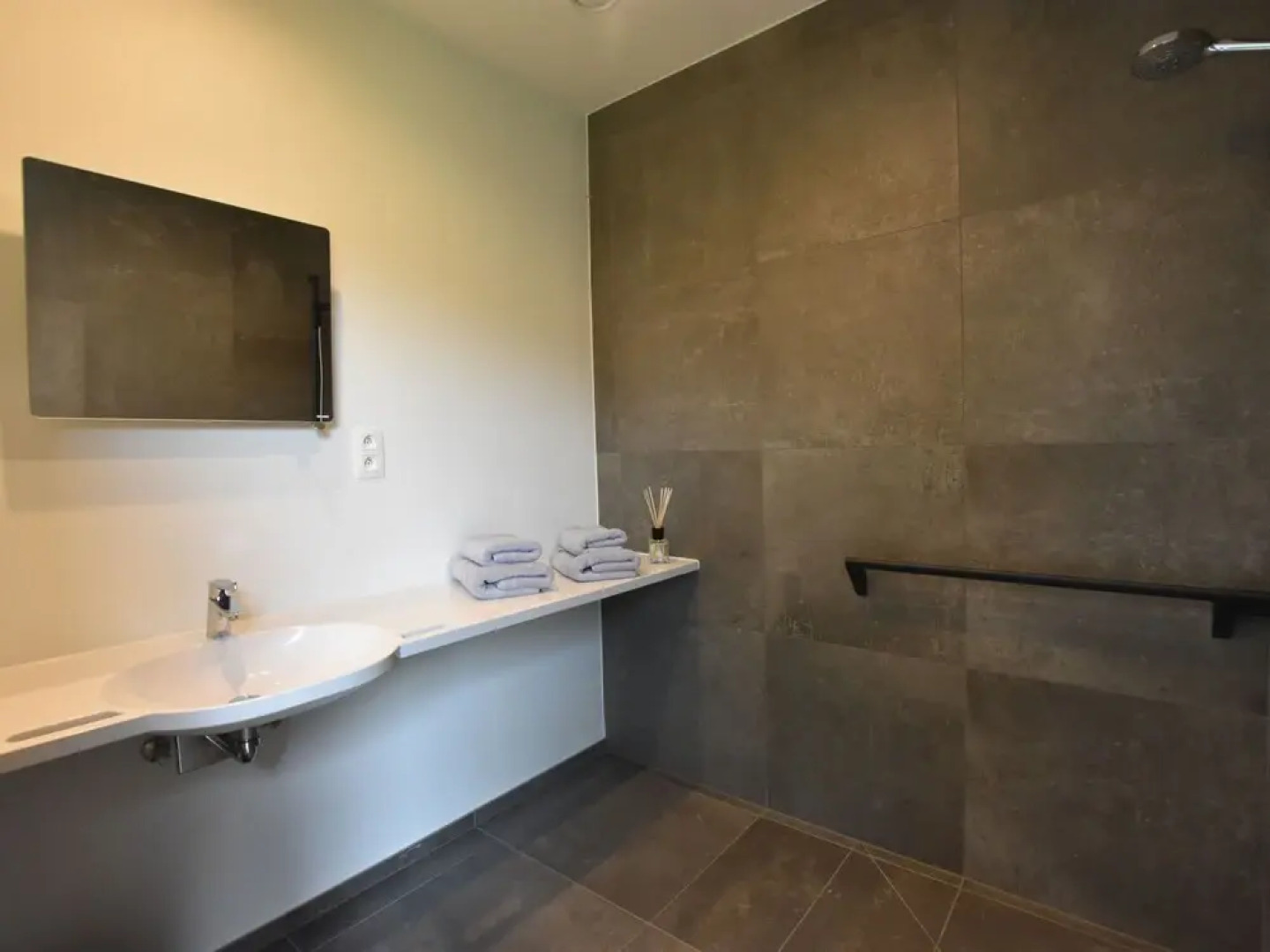 Countryside Delight, a Drive Away From Brugges, Lille and Ghent