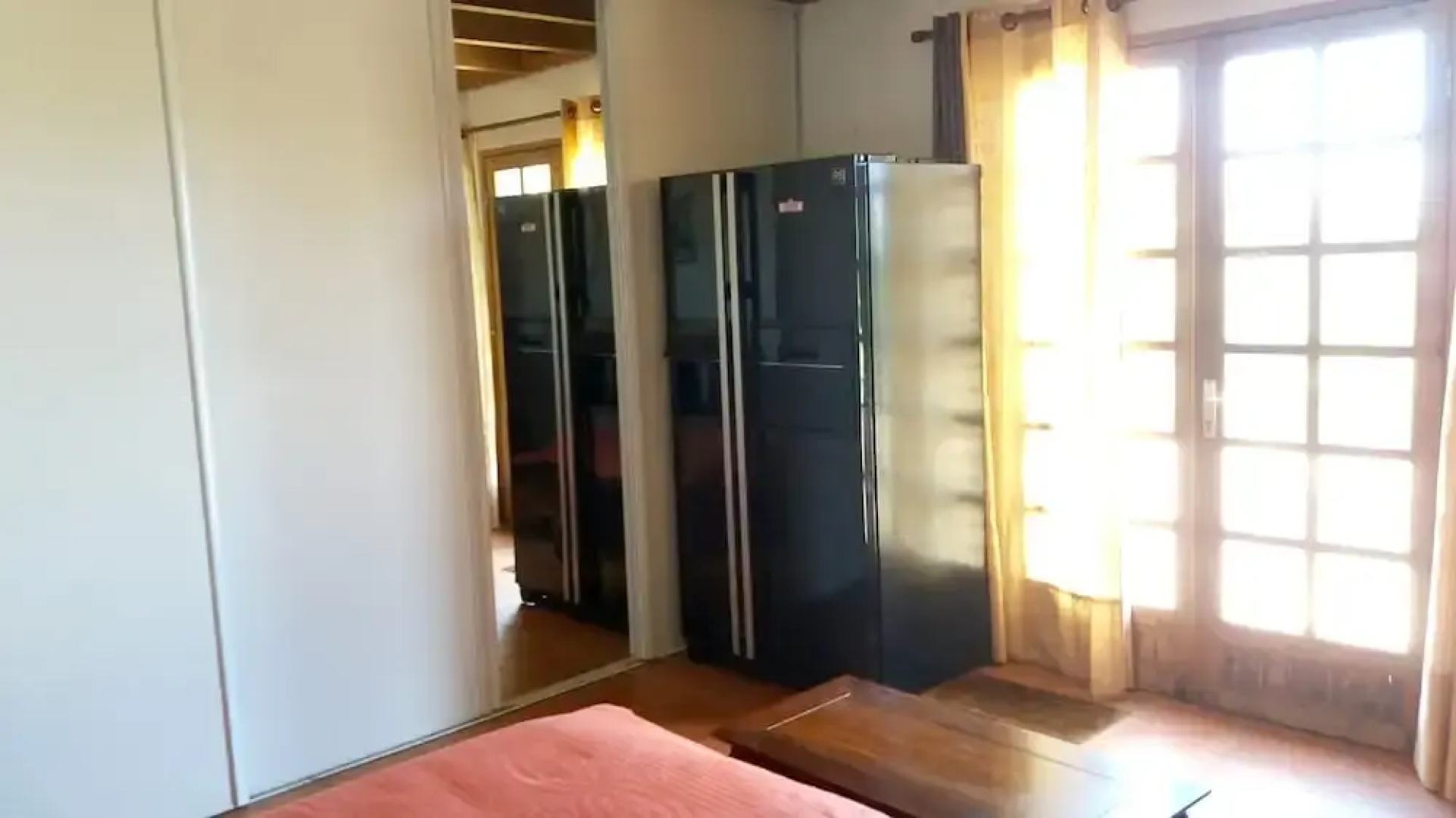 Studio in La Montagne, With Wonderful sea View, Pool Access, Enclosed