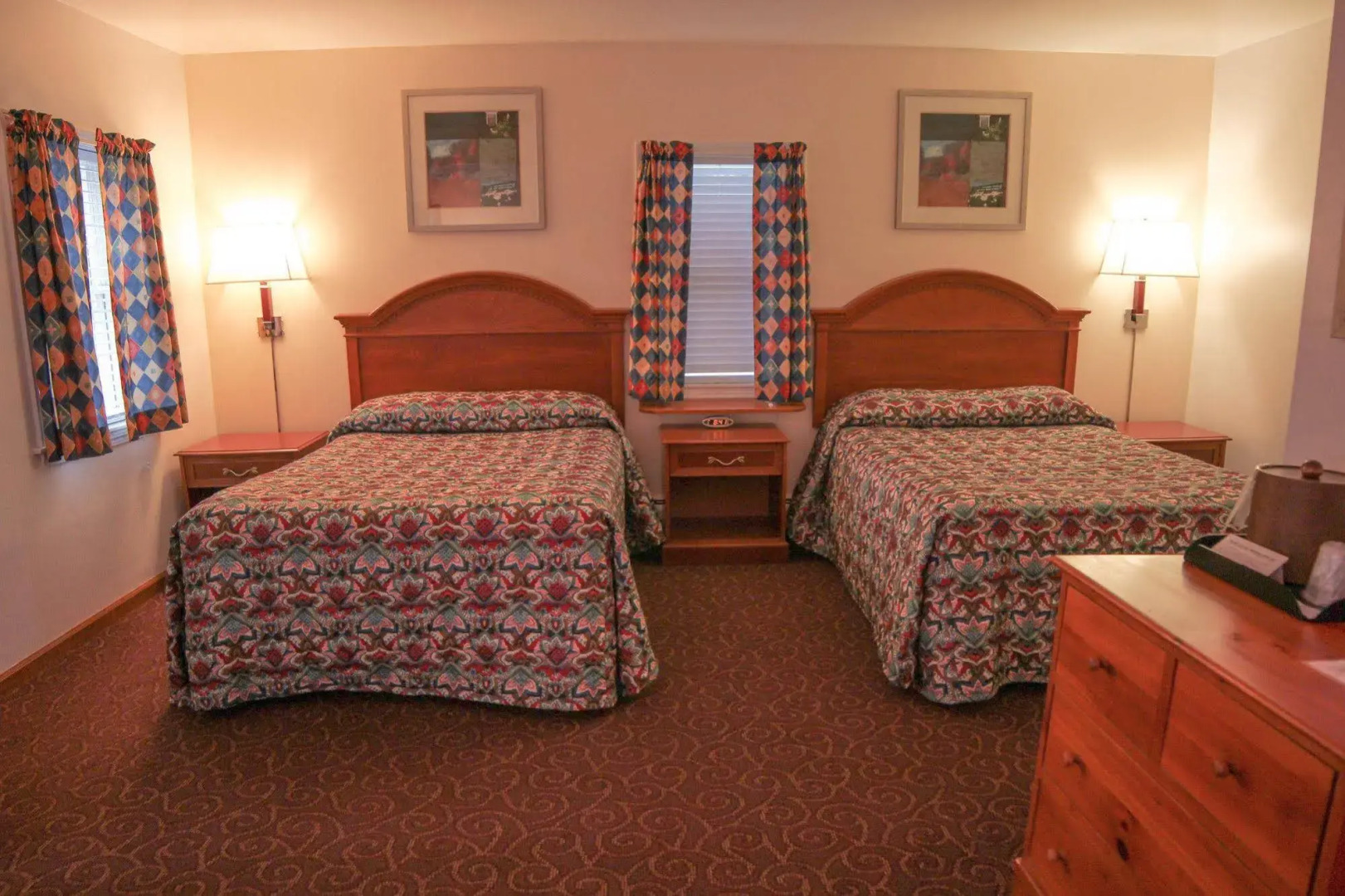 Willows Motel Williamstown