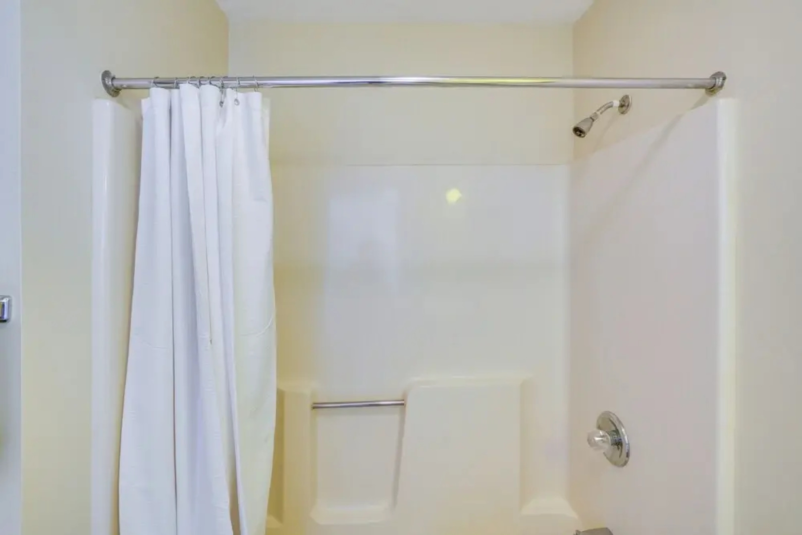 Cozy Catskill Condo - 2 Mi to Windham Mountain Ski