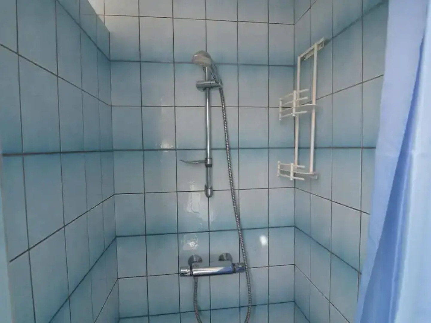 Modern Stay With Hot Tub