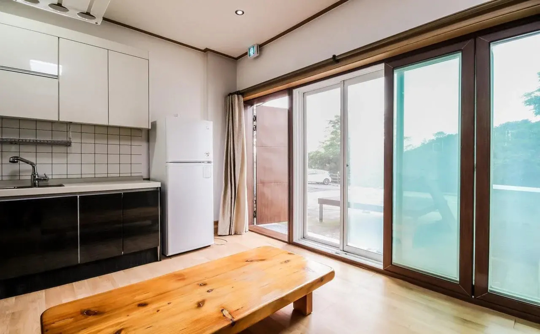 Tongyeong Business Hotel