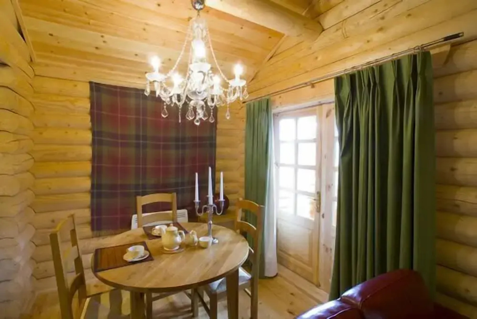 BCC Loch Ness Log Cabins