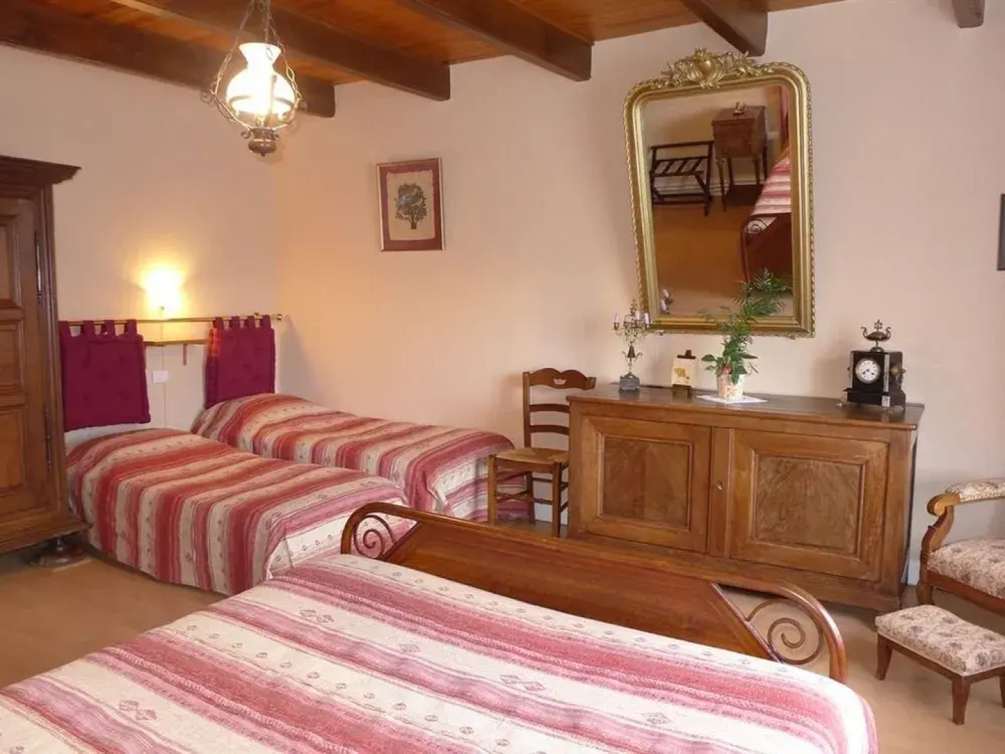 Ferme Adrien Chambres et Table D'hôtes