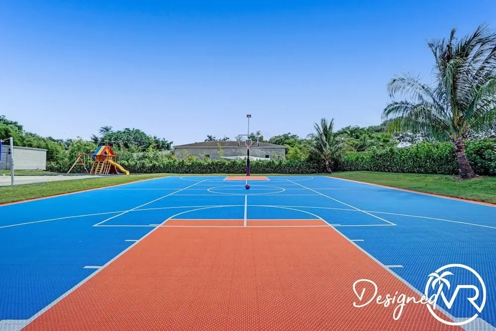 Luxurious 8BR Family Estate with Pool