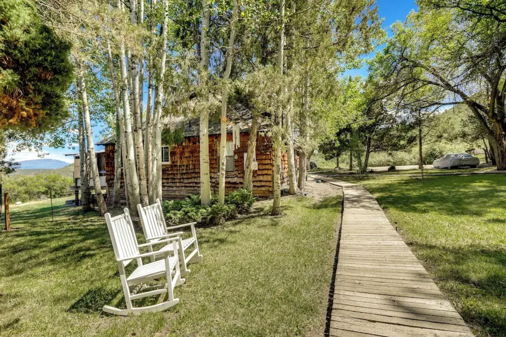 Scenic Mount Sopris View: Historic Alpine Cabin!