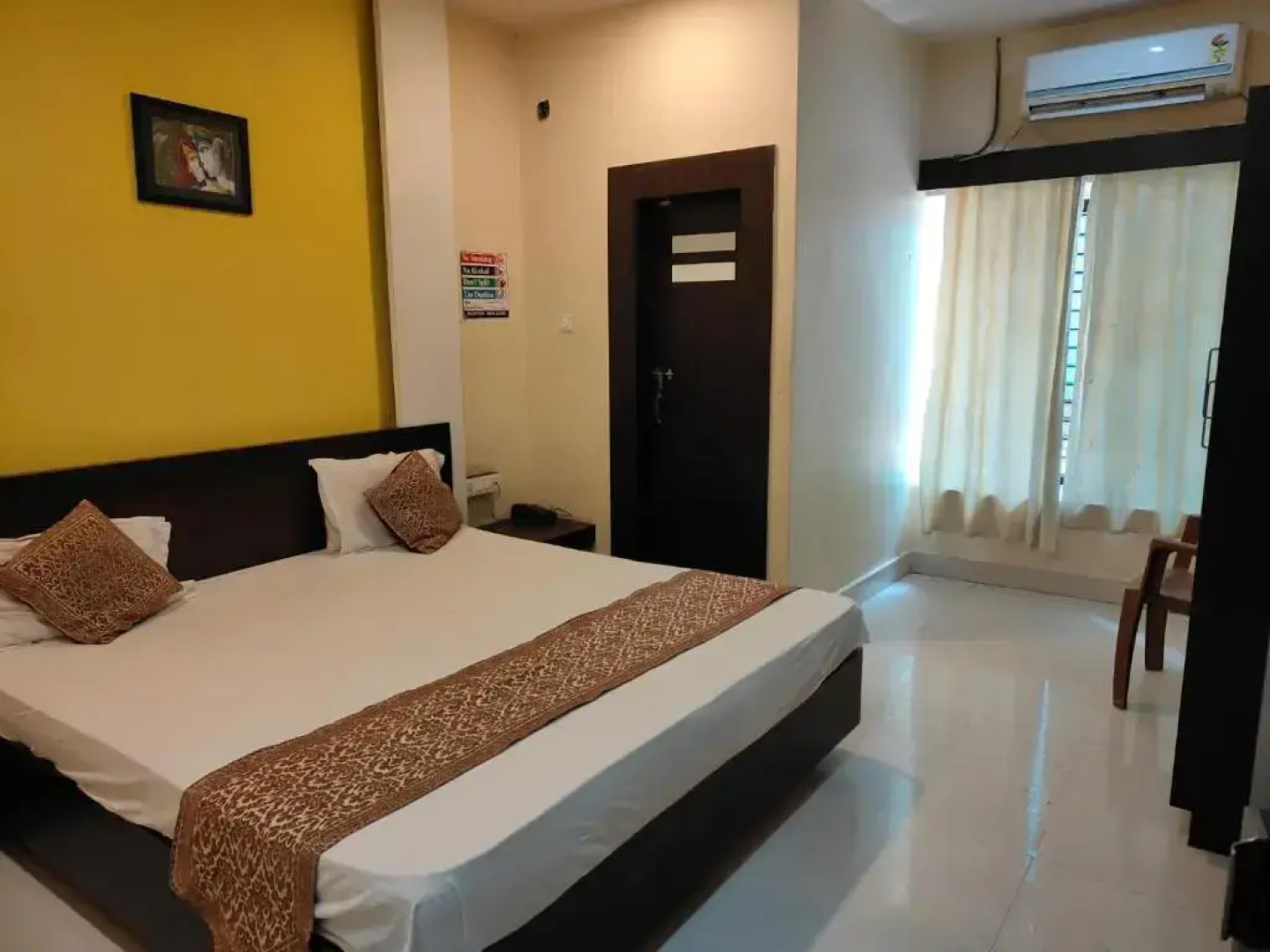 Hotel Senapati Residency by OYO Rooms