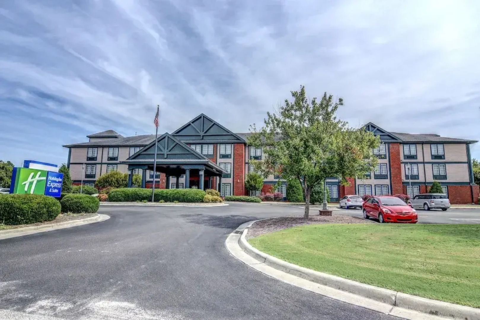 Holiday Inn Express Suite Wallace Hwy 41