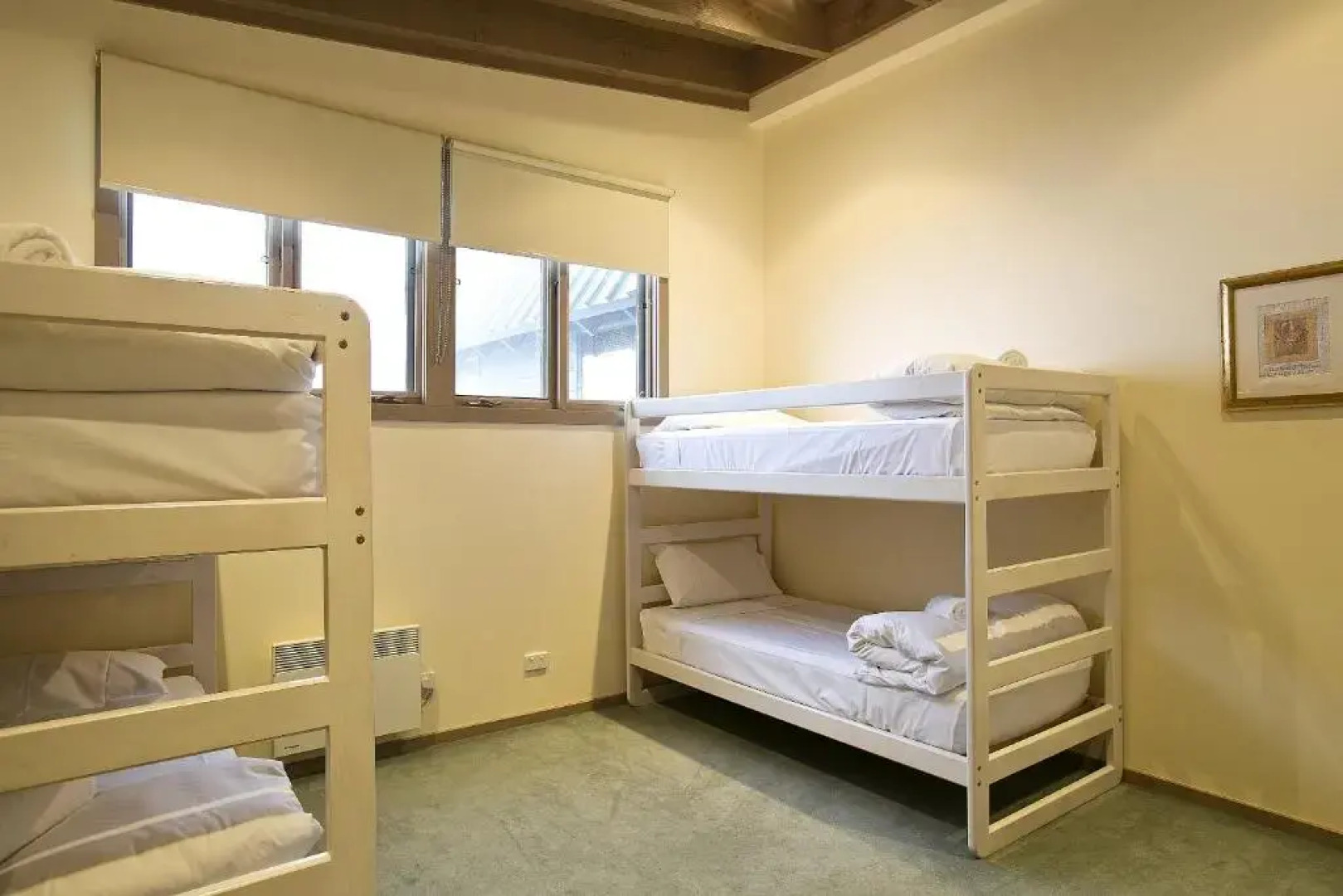 White Crystal Apartments Mt Hotham