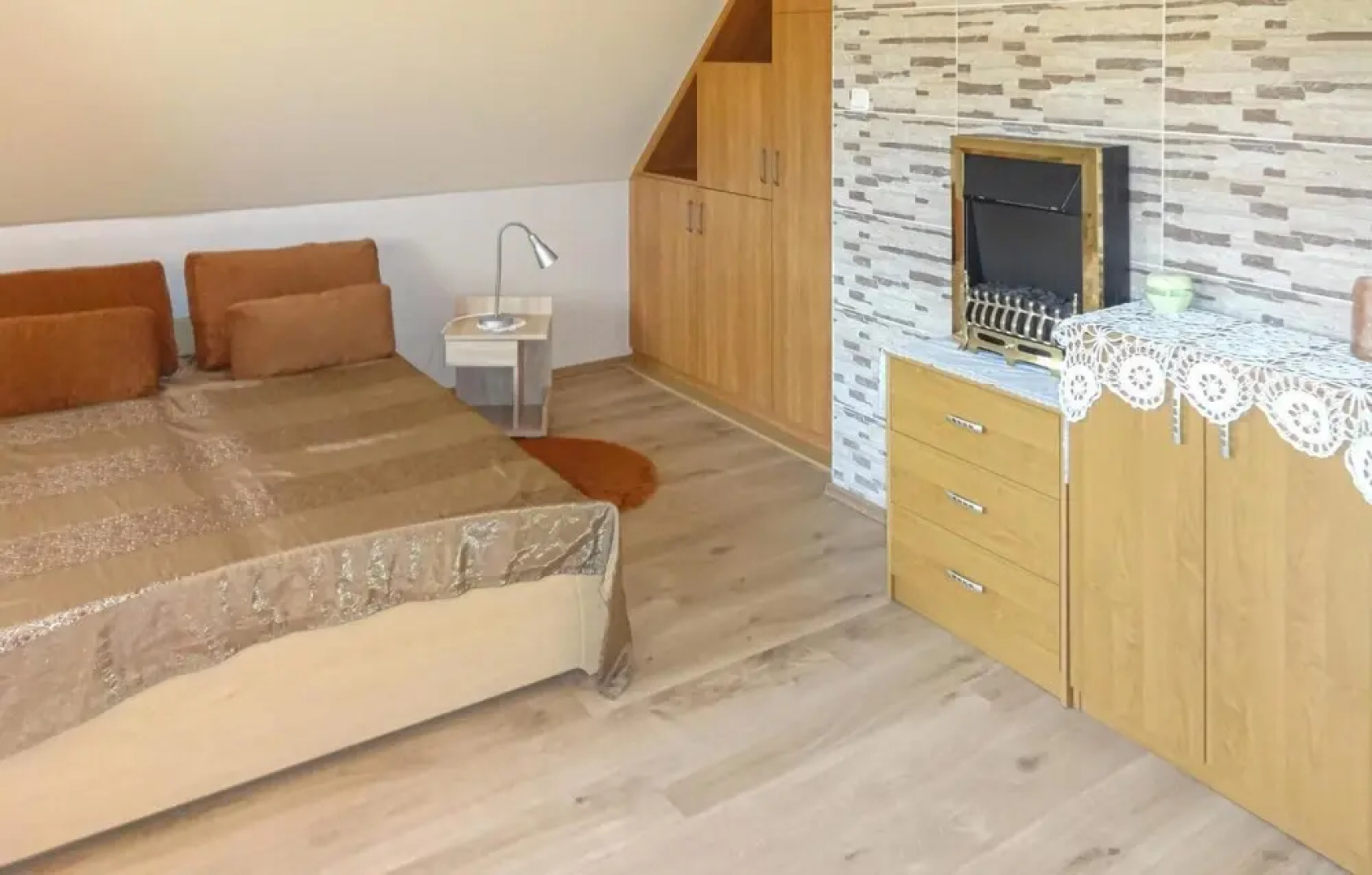 Stunning Home in Nowe Worowo With 5 Bedrooms, Sauna and Wifi