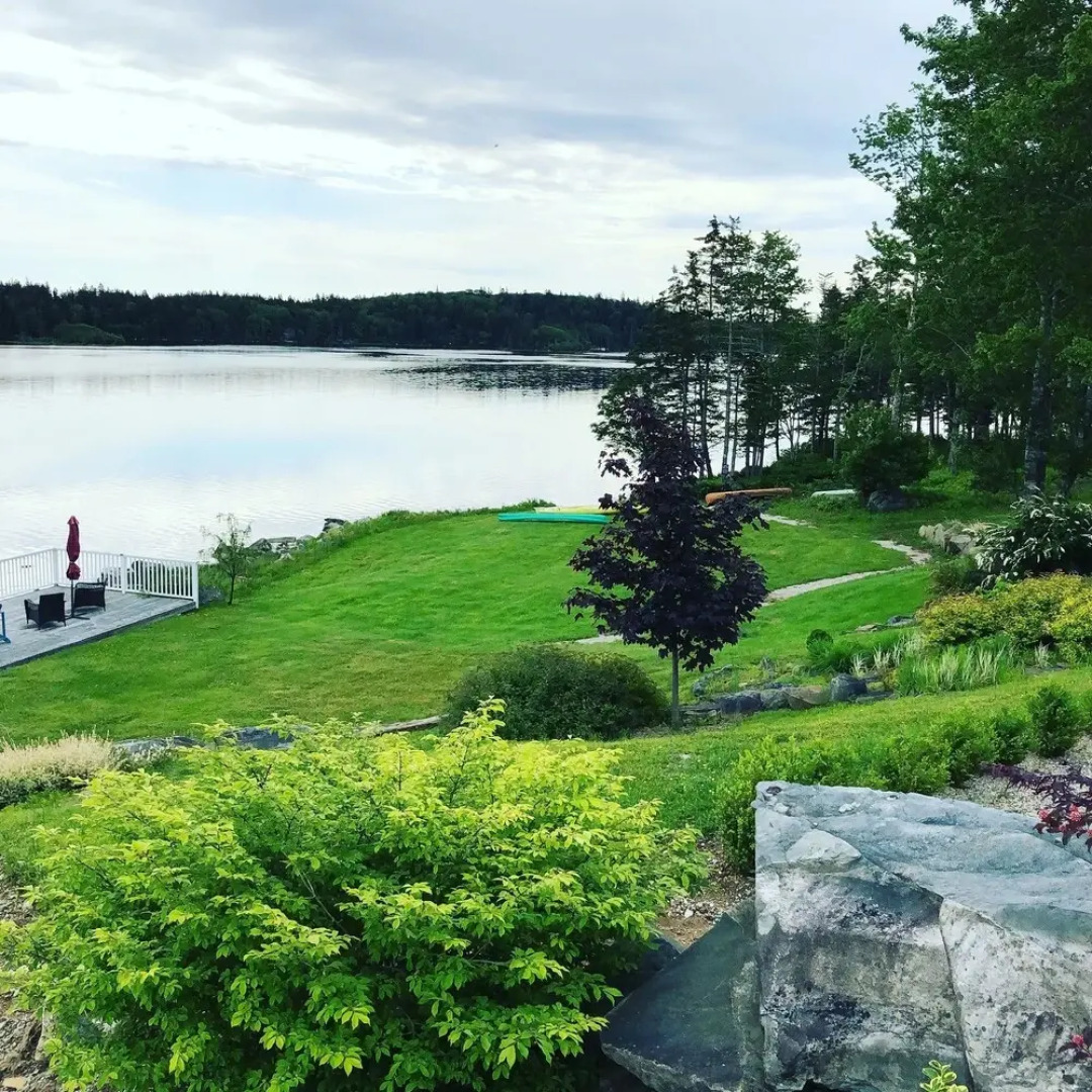 The Lake House Bed & Breakfast