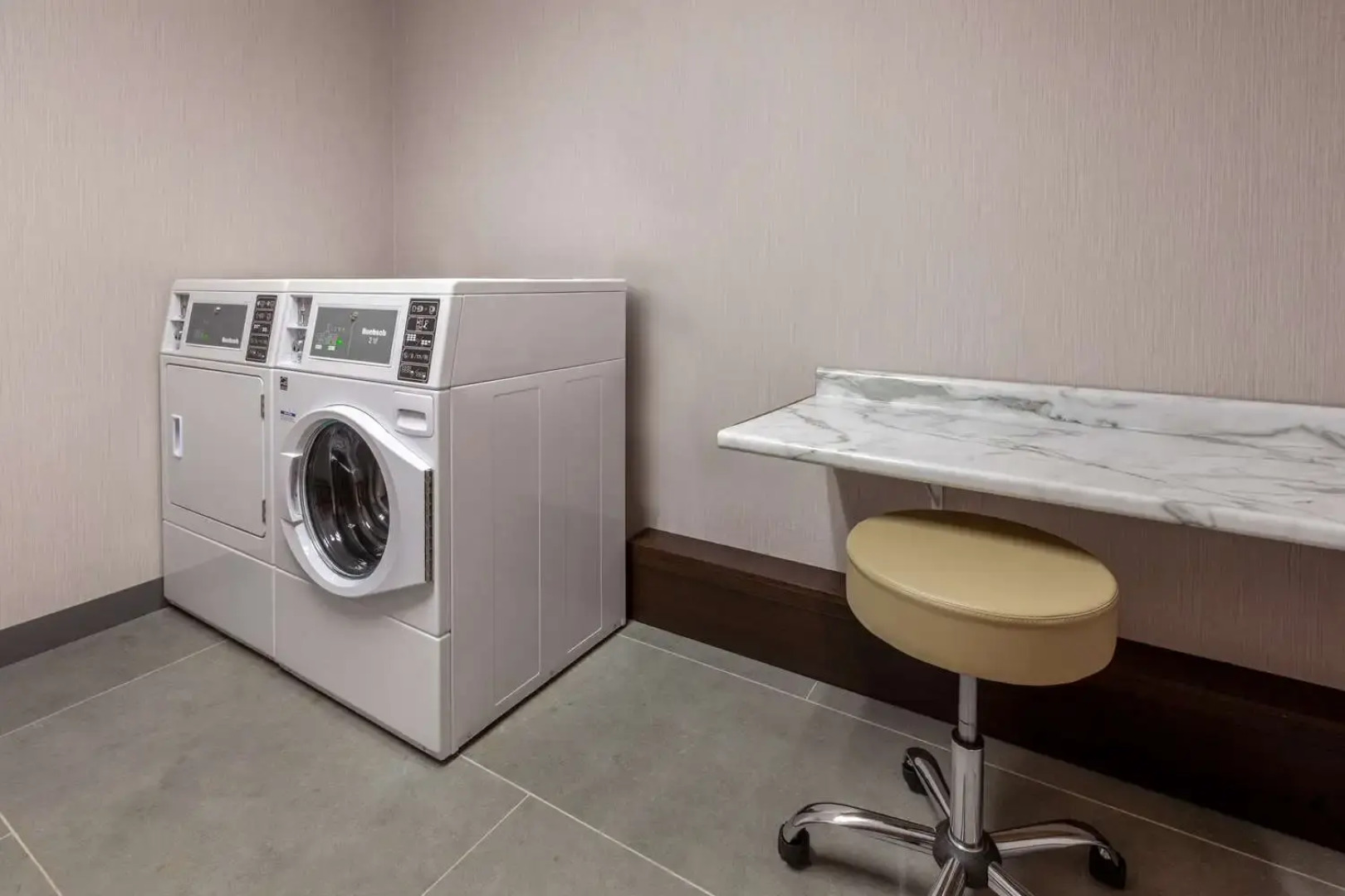 Hampton Inn and Suites by Hilton Bloomfield Hills Detroit