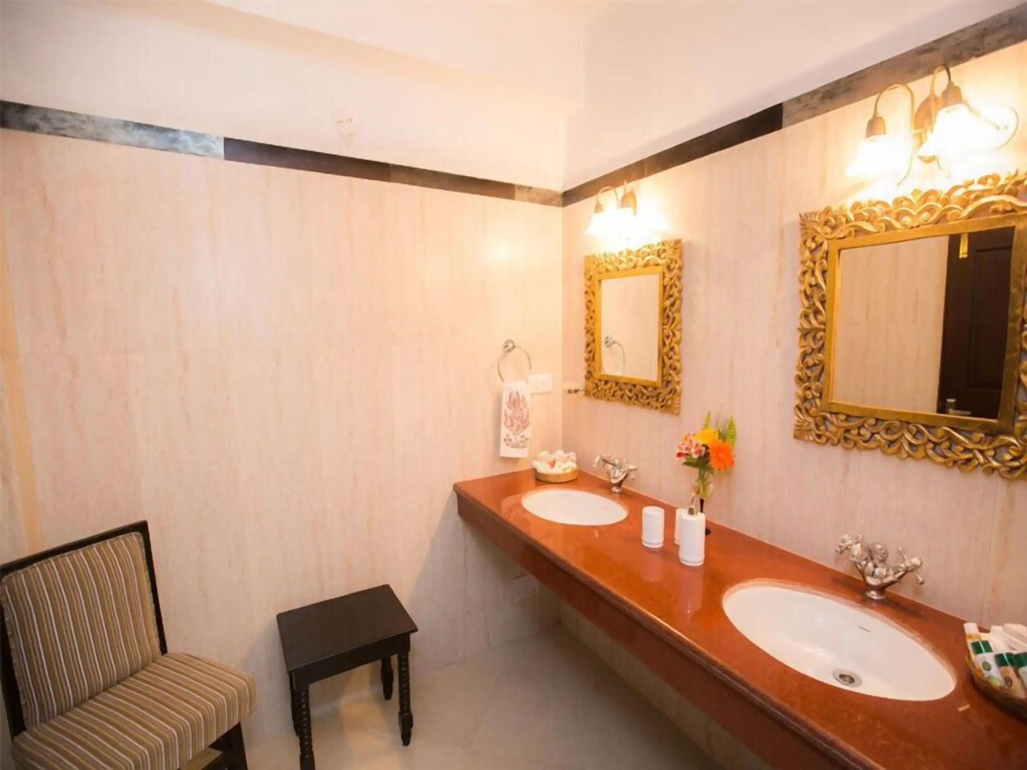 Sourenee Tea Estate & Boutique Resort