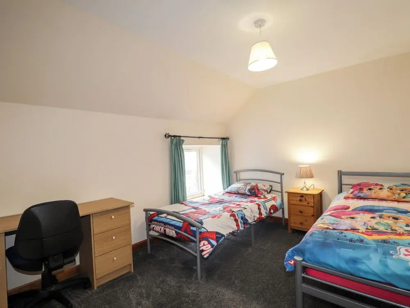 5 Pitgaveny Court