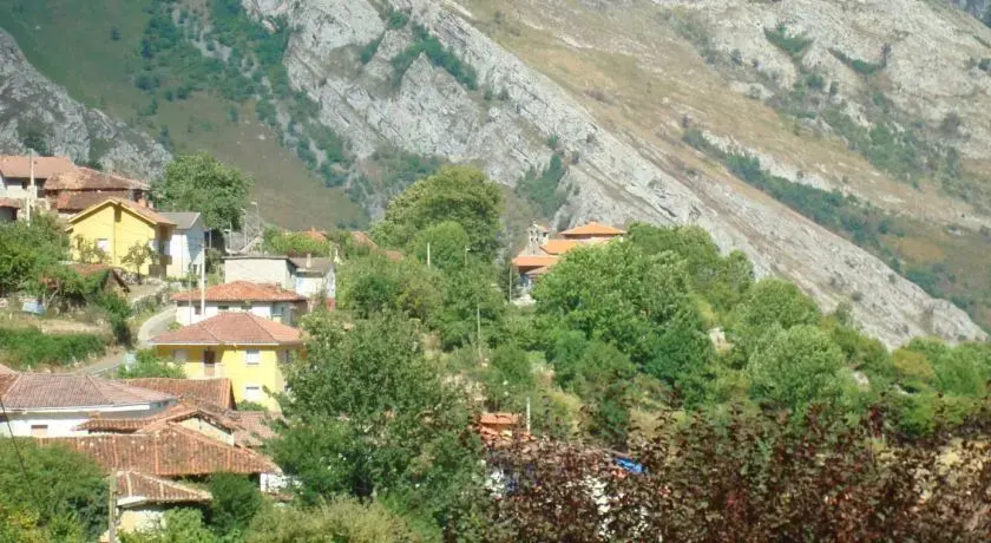 Casa de Aldea El Sebargu