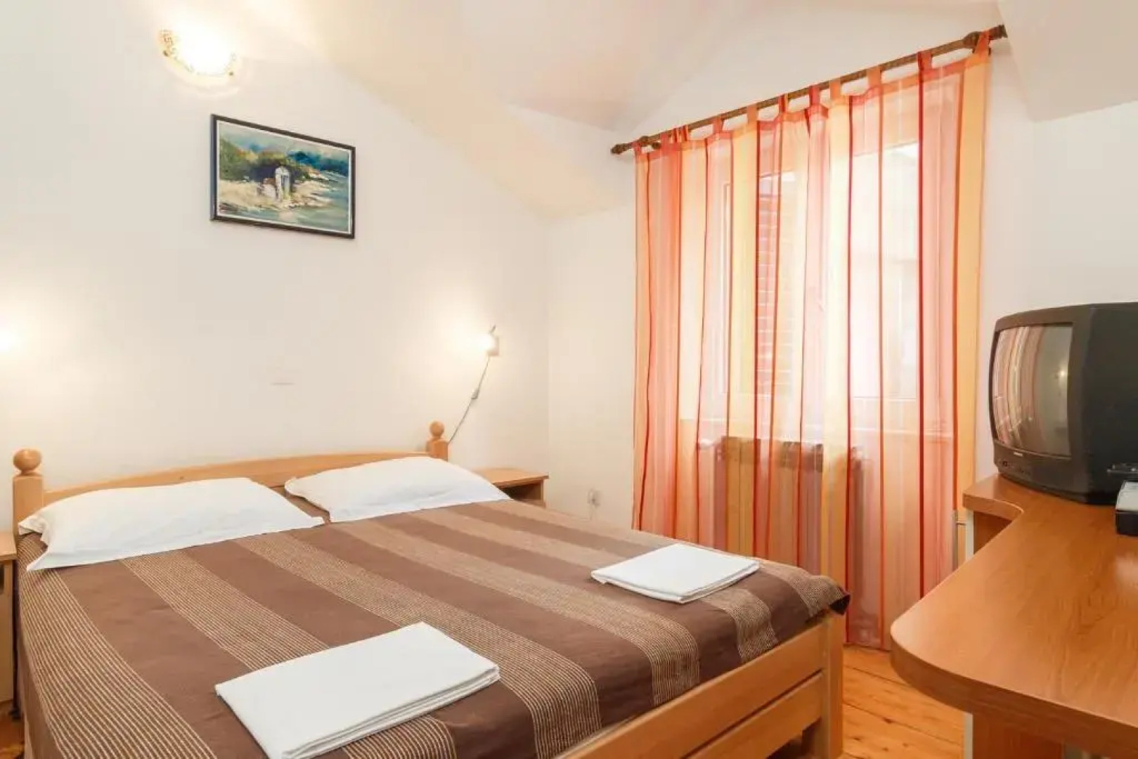 Apartments & Rooms Konoba Tomić