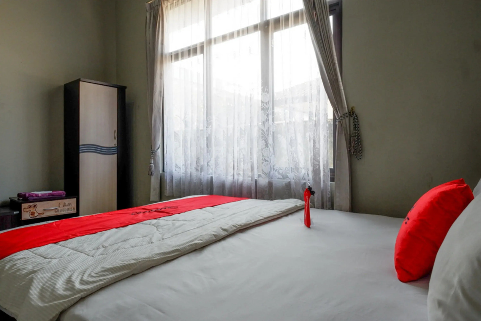 RedDoorz Syariah near Menara Kudus