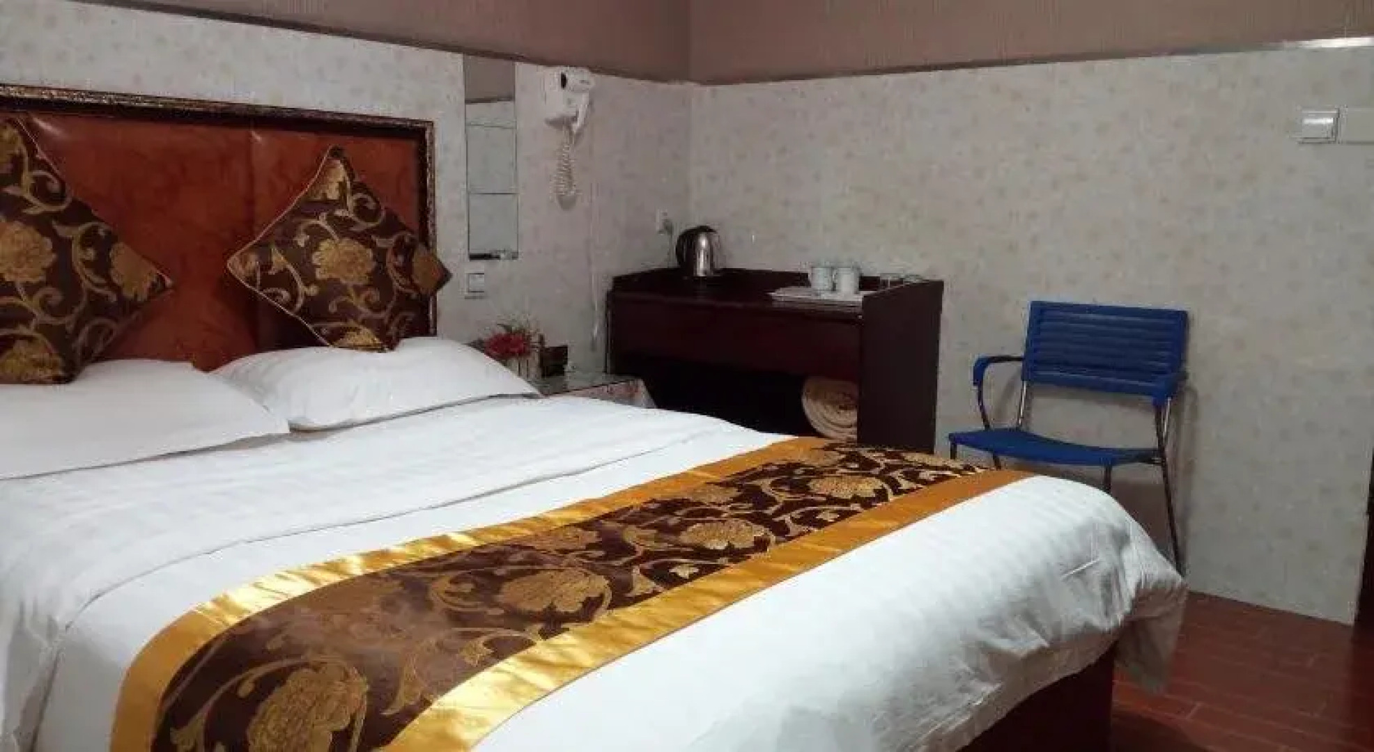 Panzhihua Dongchen Hotel