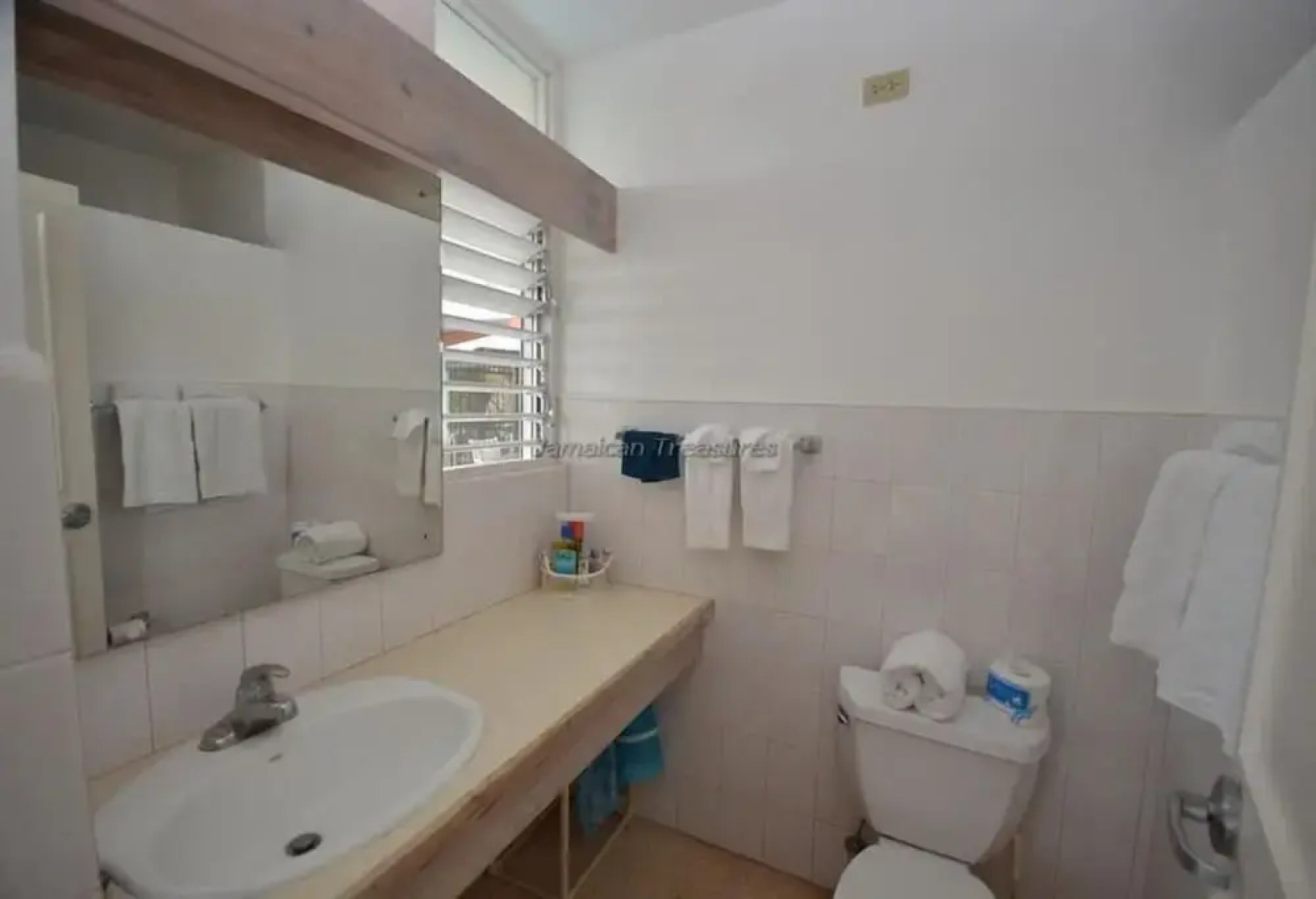 Hang Time, 3BR by Jamaican Treasures