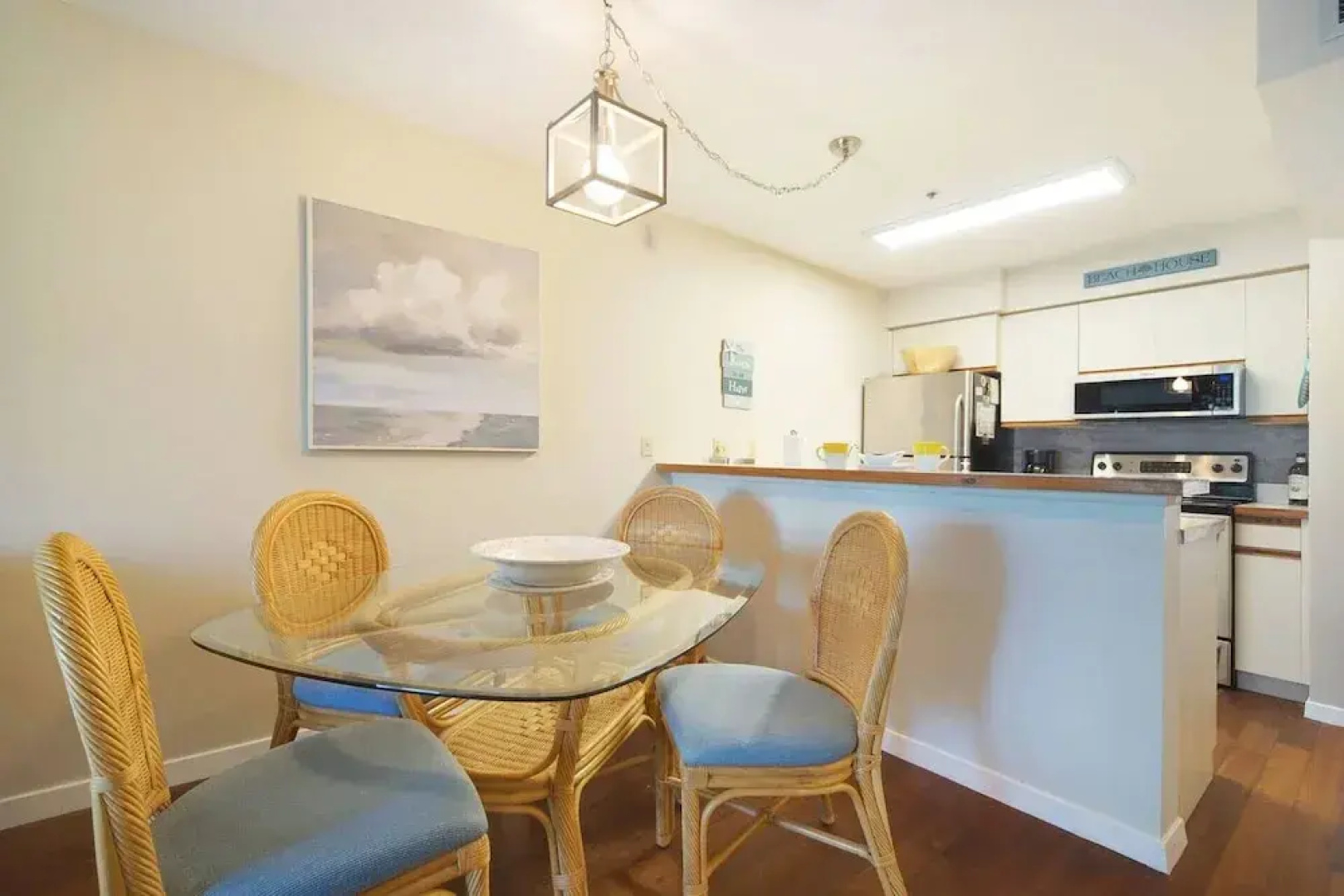 Bay Breezes At Hideaway Bay! Waterfront, Free Kayaks, Golf Cart 2 Bedroom Condo by Redawning