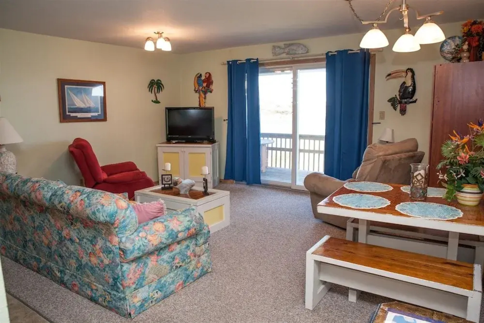 NC 12 56358-6 SW Condo by RedAwning