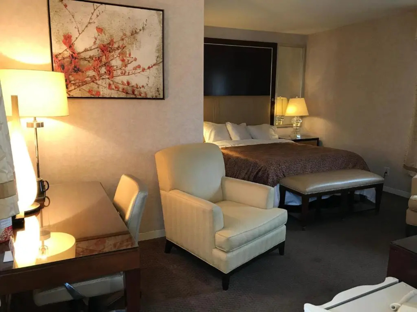 Cardinal Court Motel