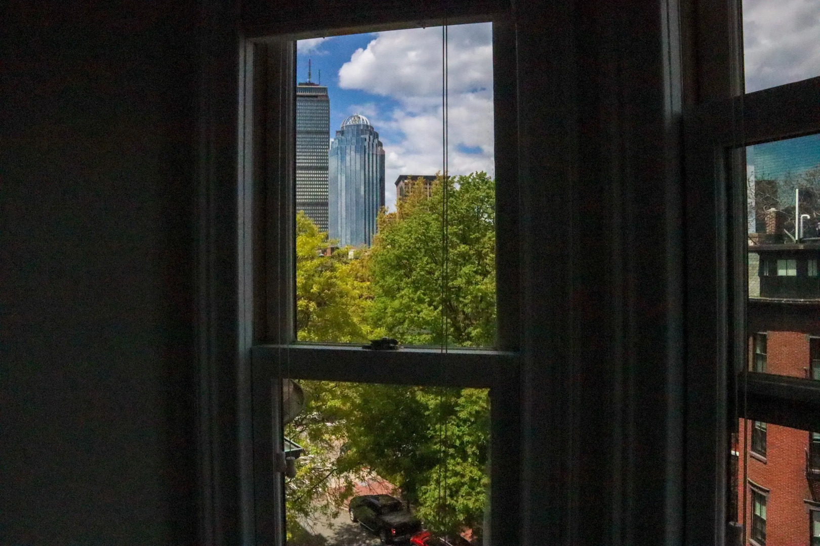 Spacious Studio With Fast Wifi!