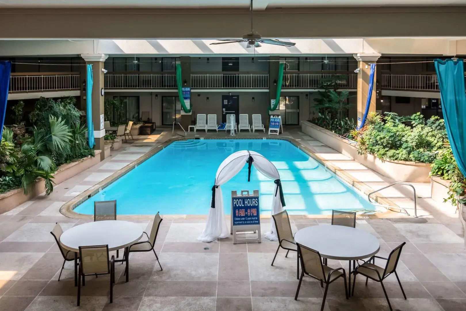 The Plaza Inn & Suites