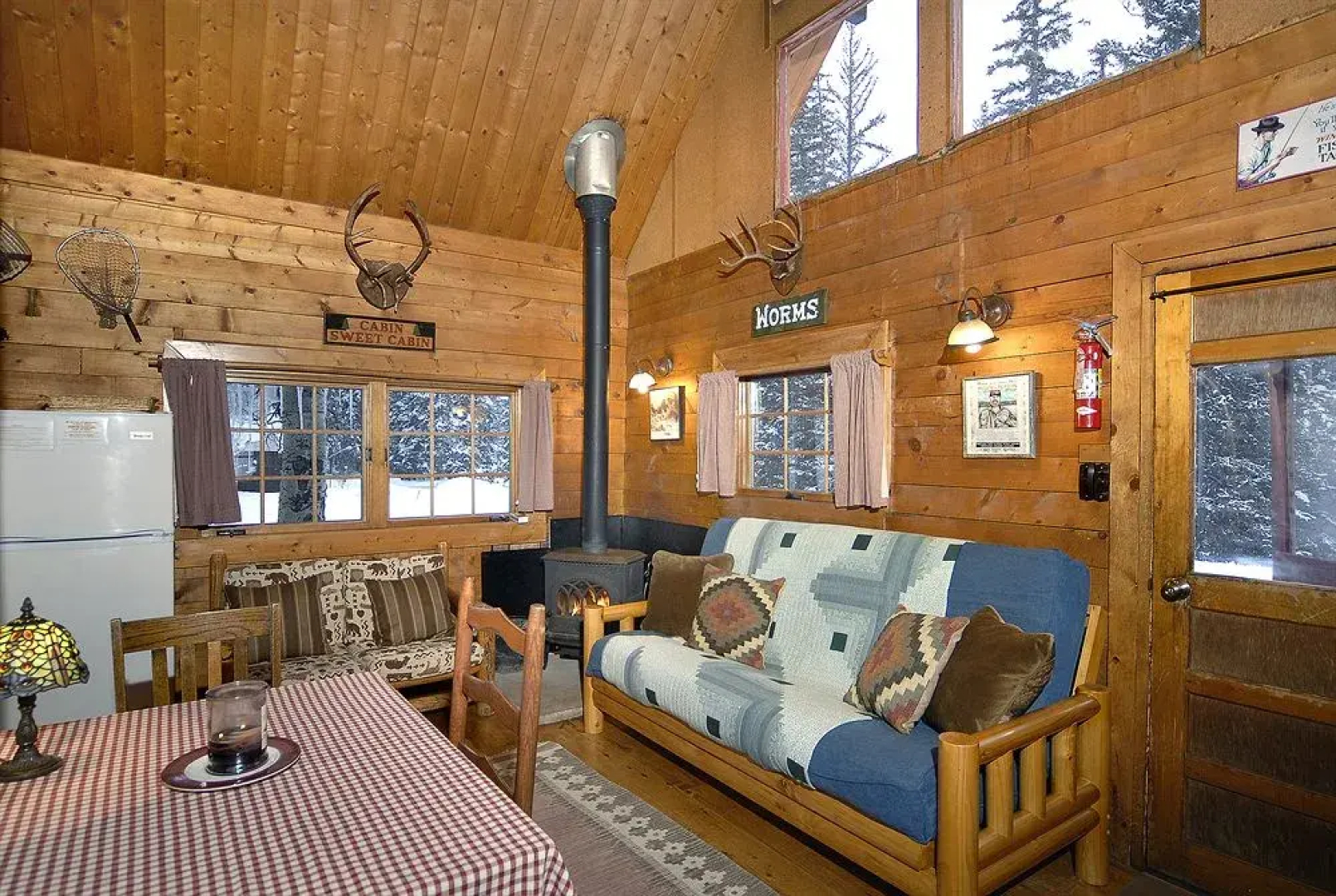 Pioneer Guest Cabins