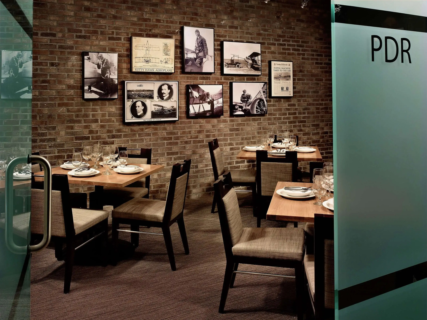 DoubleTree by Hilton Hotel & Suites Charleston Airport