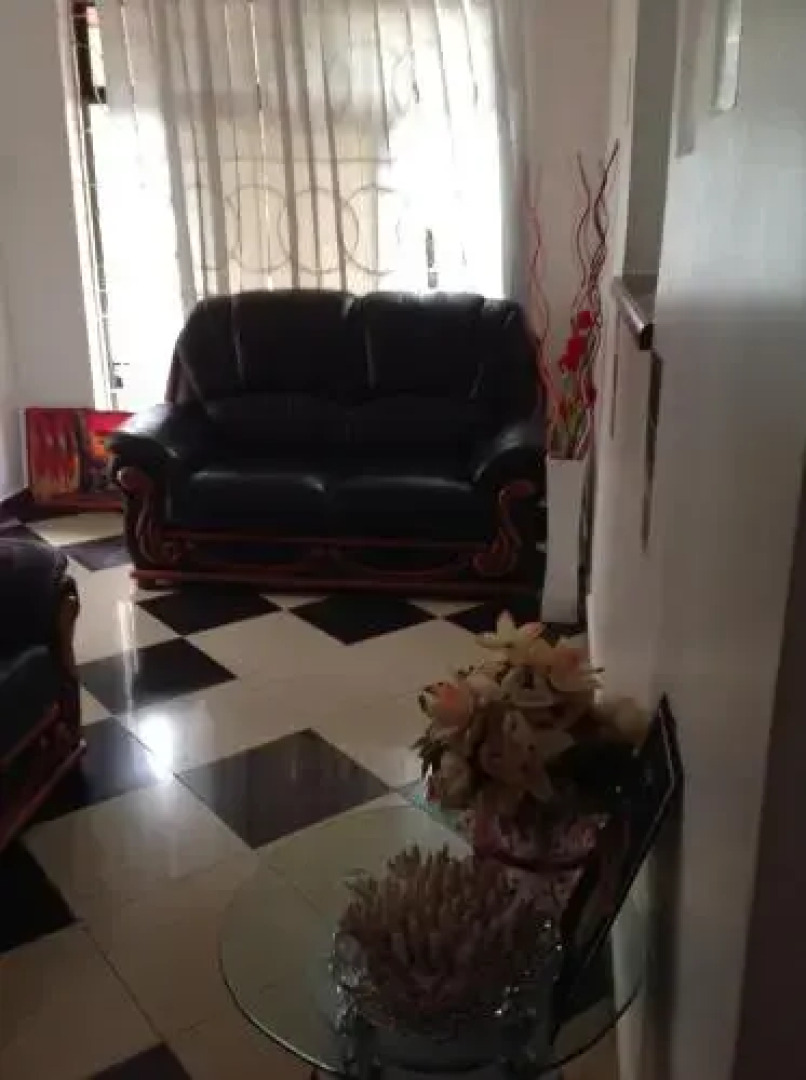 Mzunguu Safari Lodge