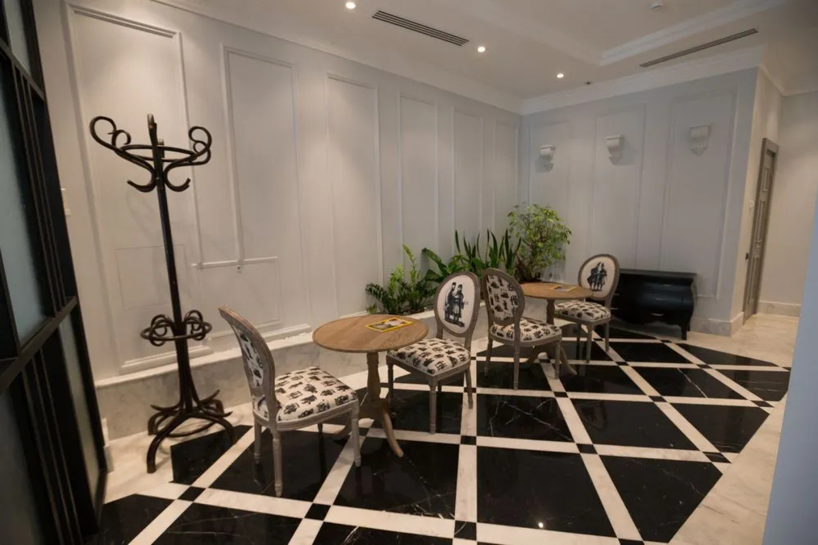 Seven Rooms Boutique Hotel