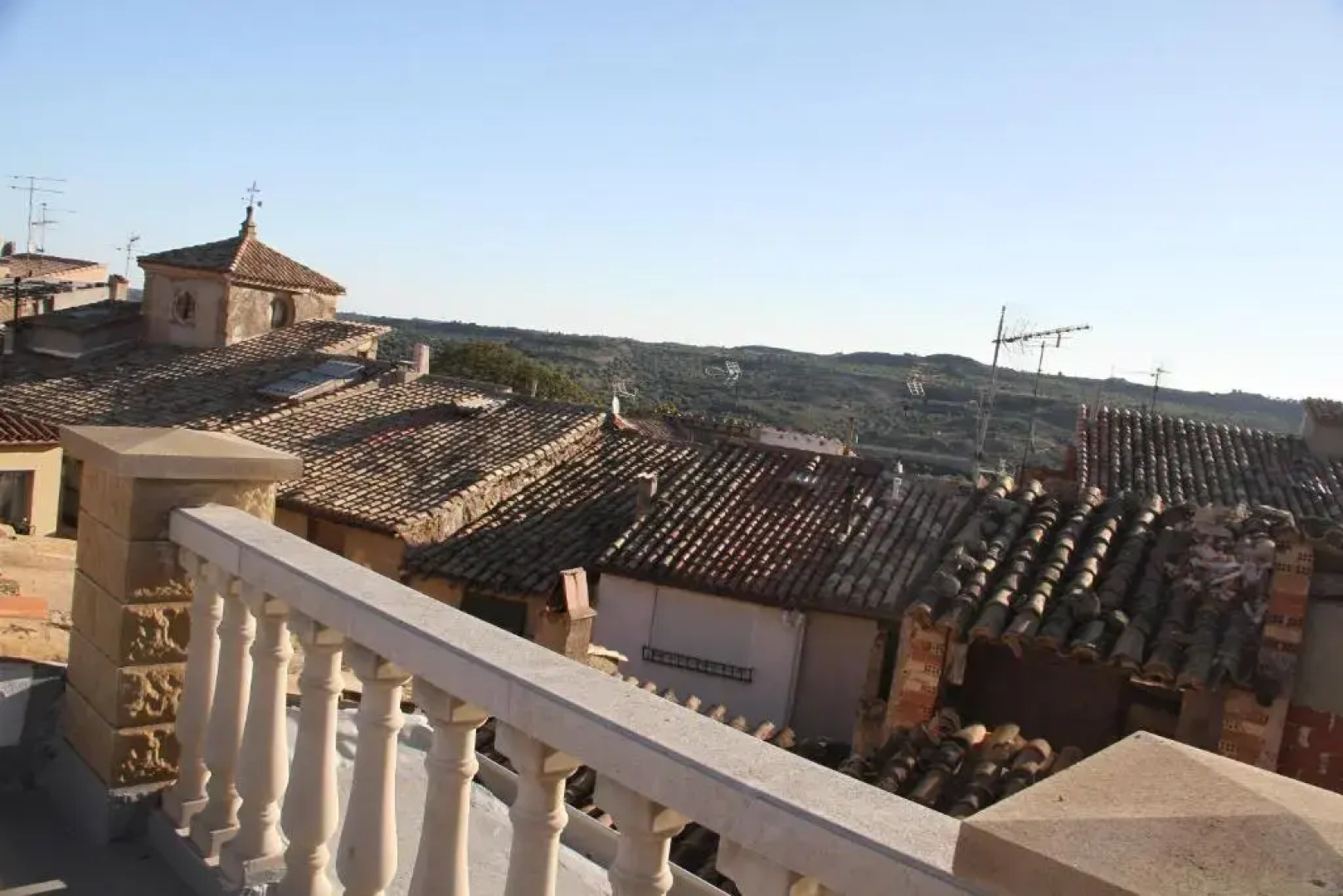 Circuito de Aragon. House up to 16 pax