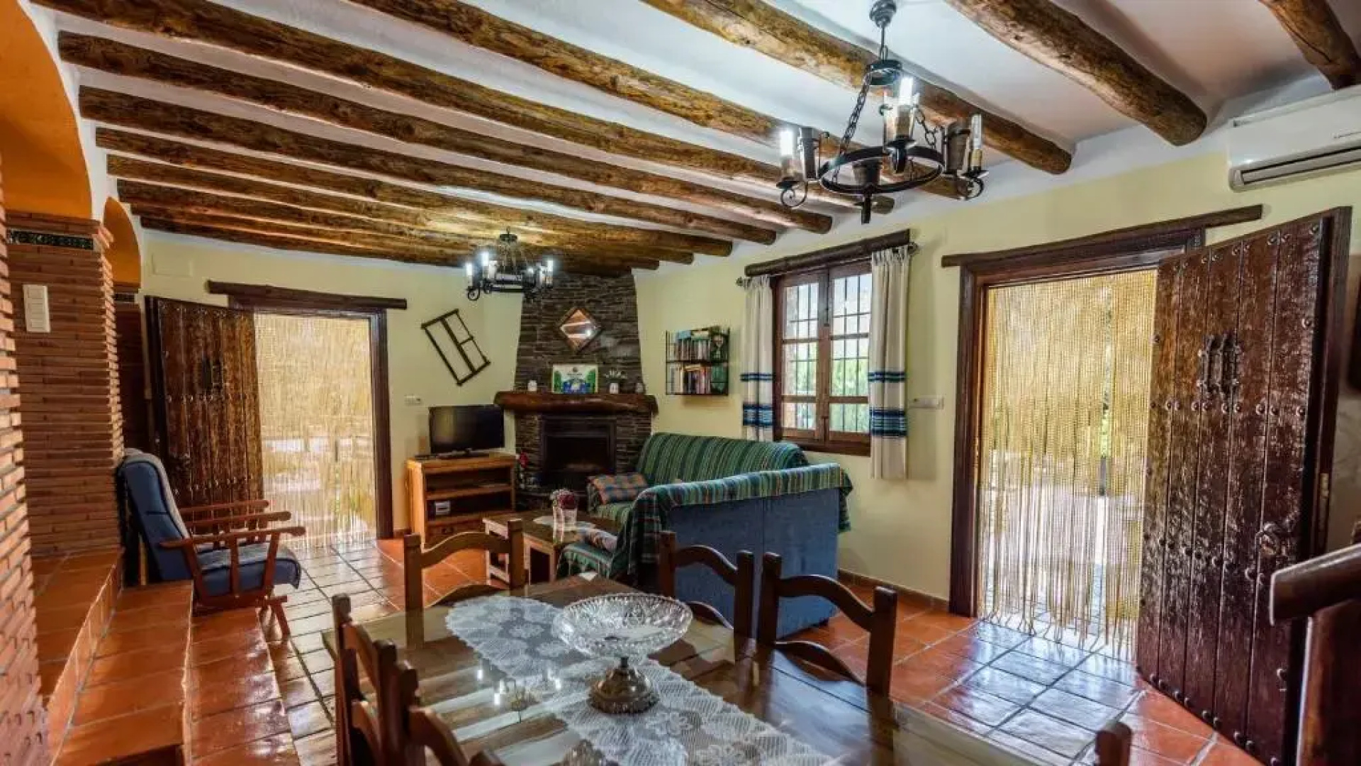 Nuestra Finca Rural Orgiva by Ruralidays