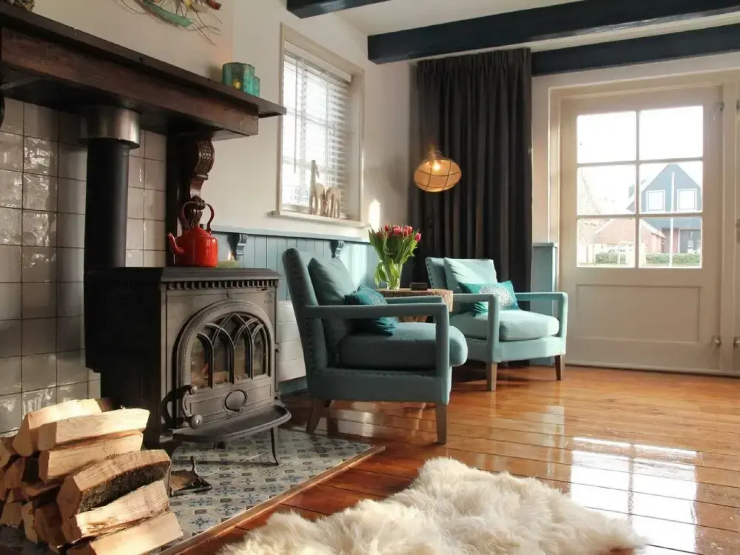 Lovely Holiday Home In Hindeloopen In A Great Setting On The 11 City Tour Route