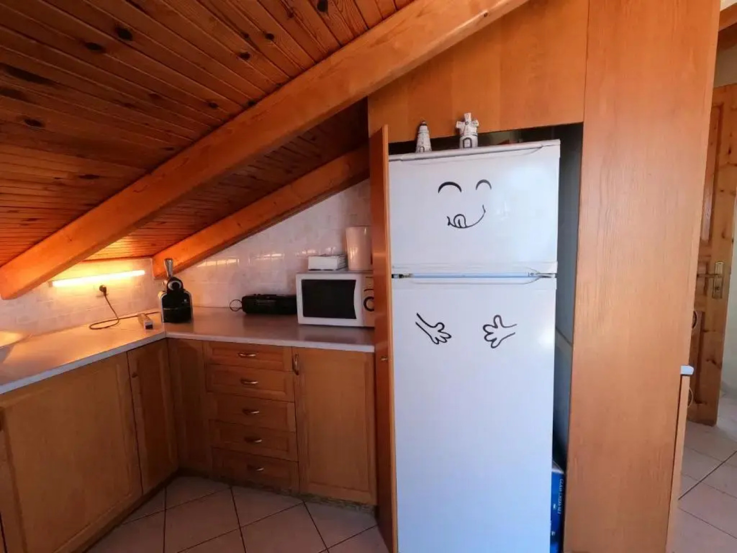 Loft apartment 20m from sea