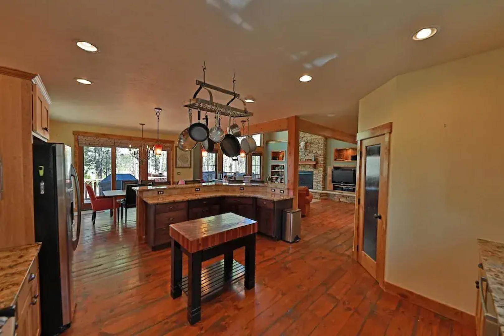 Juniper House 4 Bedrooms 3.5 Bathrooms Home