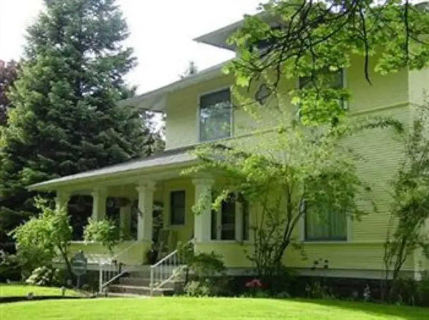 The McFarland Inn Bed and Breakfast